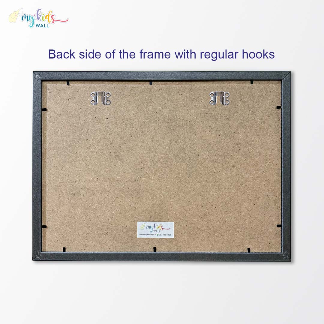 Horizontal frame back side with hooks