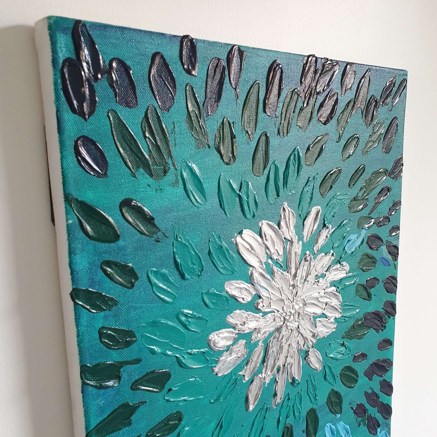 Textured Acrylic Canvas Wall Painting